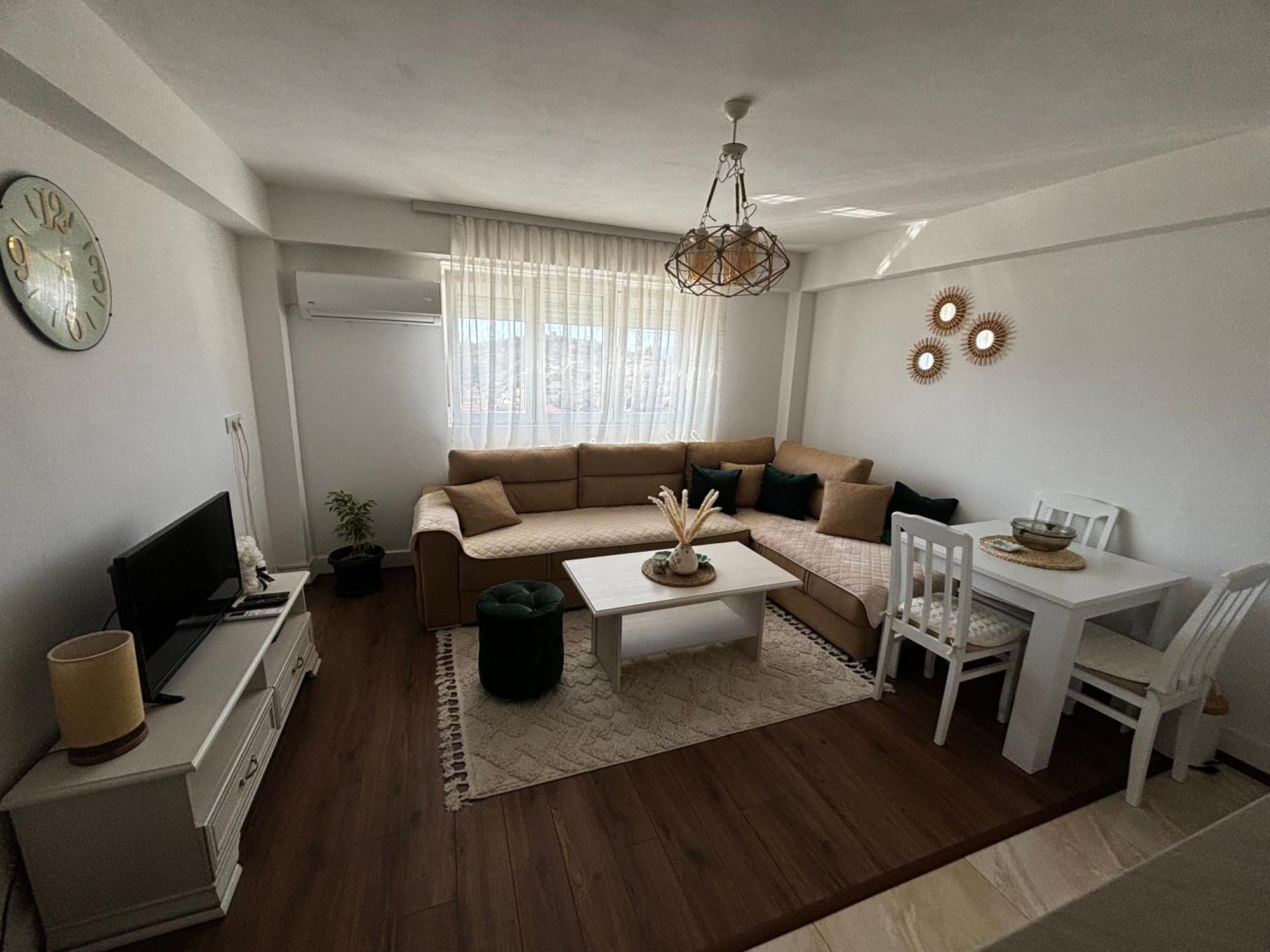 Apartman Dbb Nikšić Exterior foto